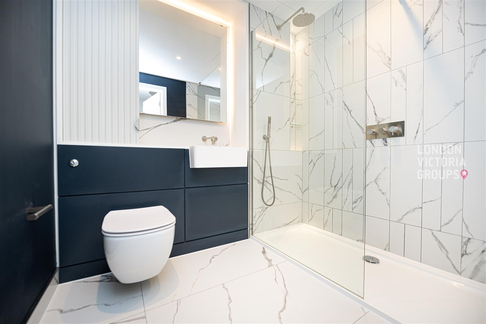 281 Kennington Lane, London